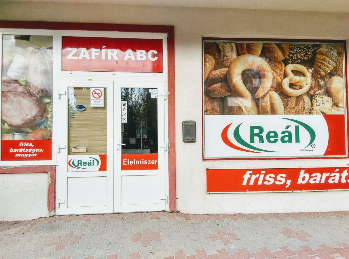 Fesztivál Nyaralóház Zamárdi Kültér fotó